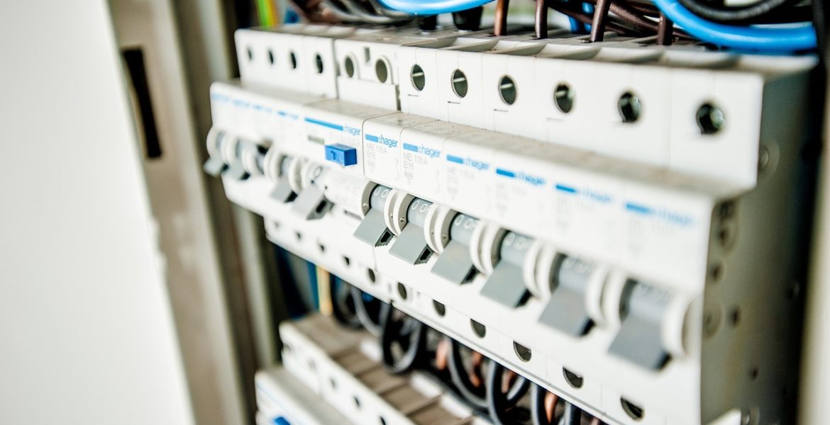 Coût rénovation électrique : normes 2025-2026