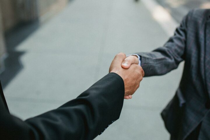 Vendre un fonds de commerce : étapes, prix et fiscalité